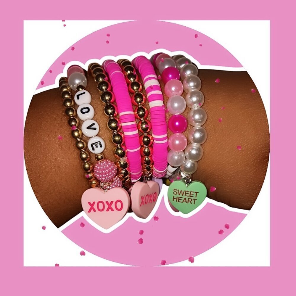 Beaded Sweethearts, Heart Charm Bracelet Set